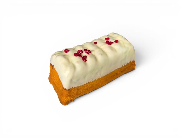 Cake met witte chocolade en framboos